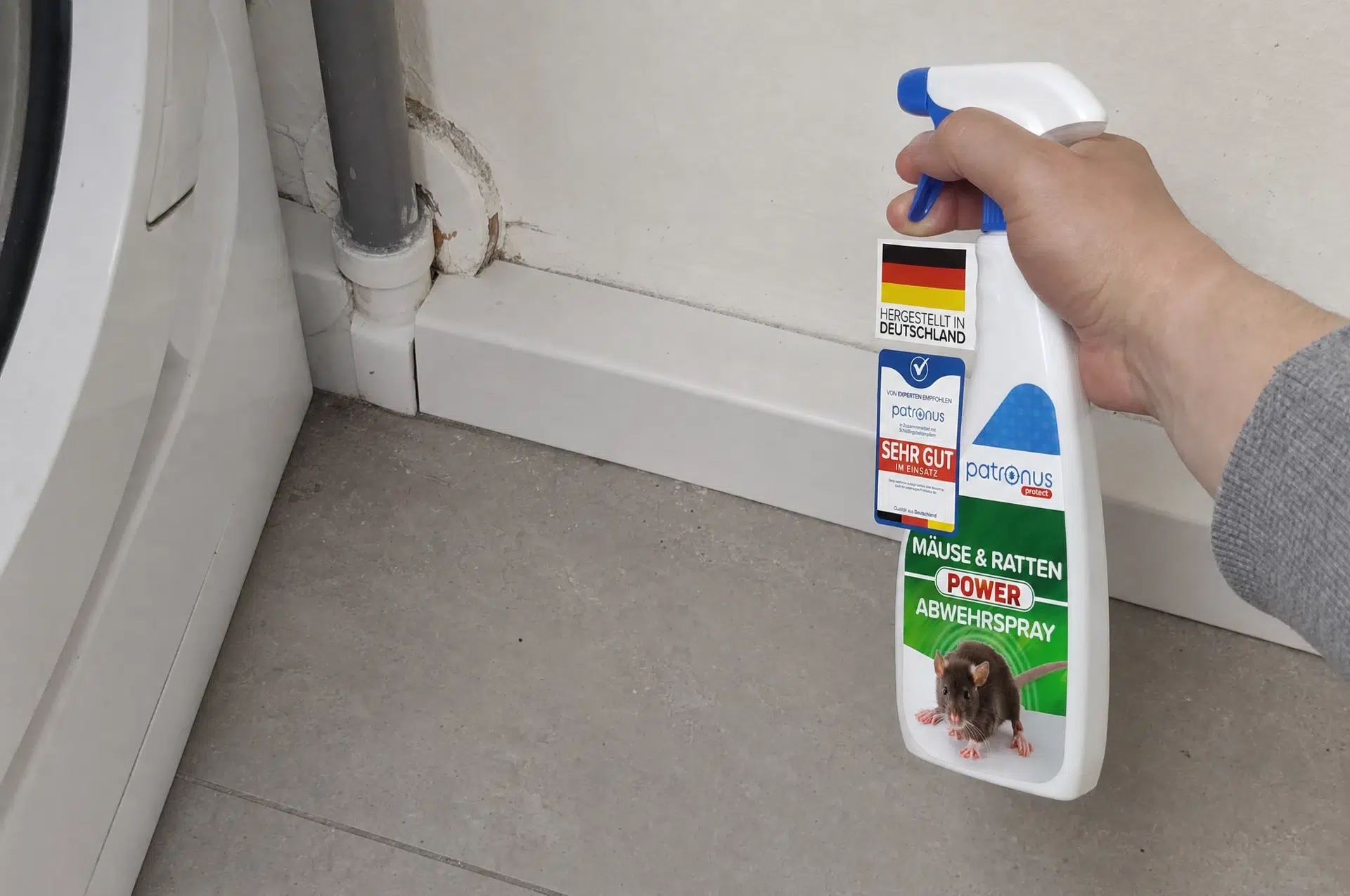 Patronus Mäuse & Ratten Power Abwehrspray an der Sockelleiste zum Mäuse vertreiben